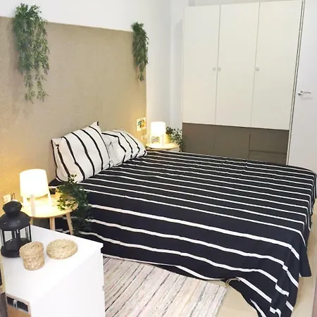 Rosas Beach Flat By Canary365 Apartment